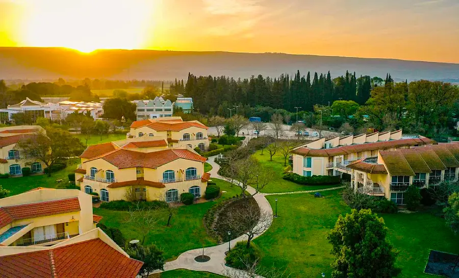 Pastoral Hotel Kibbutz Kfar Blum